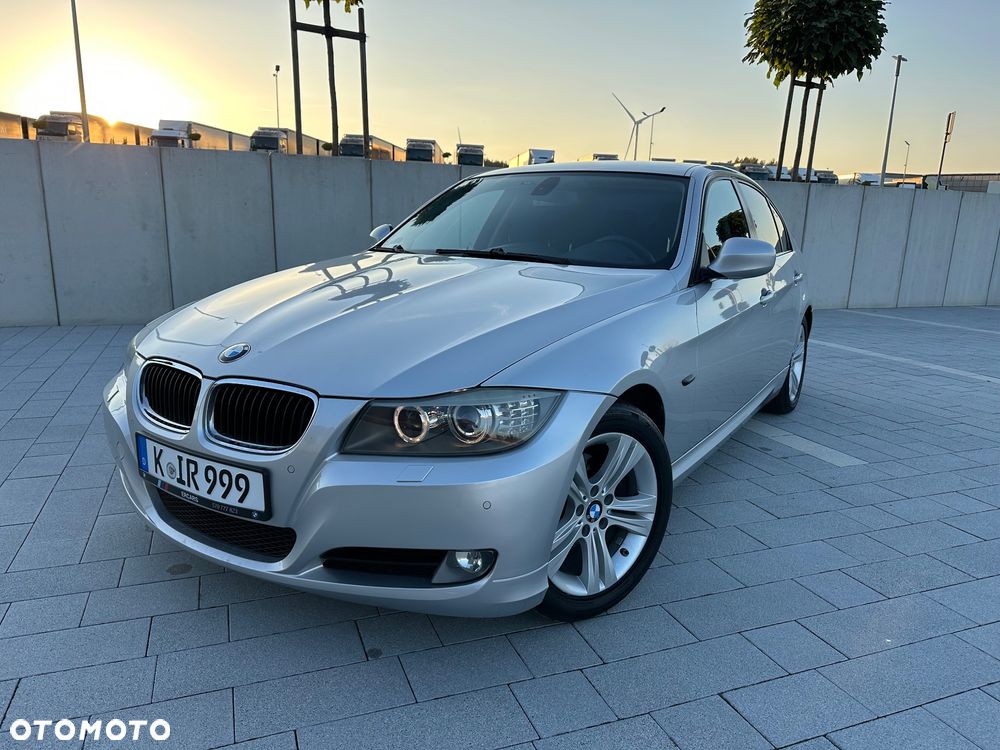 BMW Seria 3 318d - 2