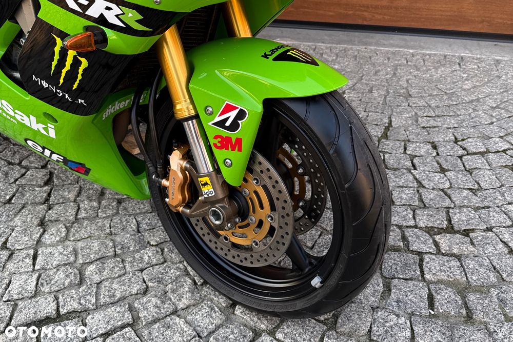 Kawasaki ZXR - 4