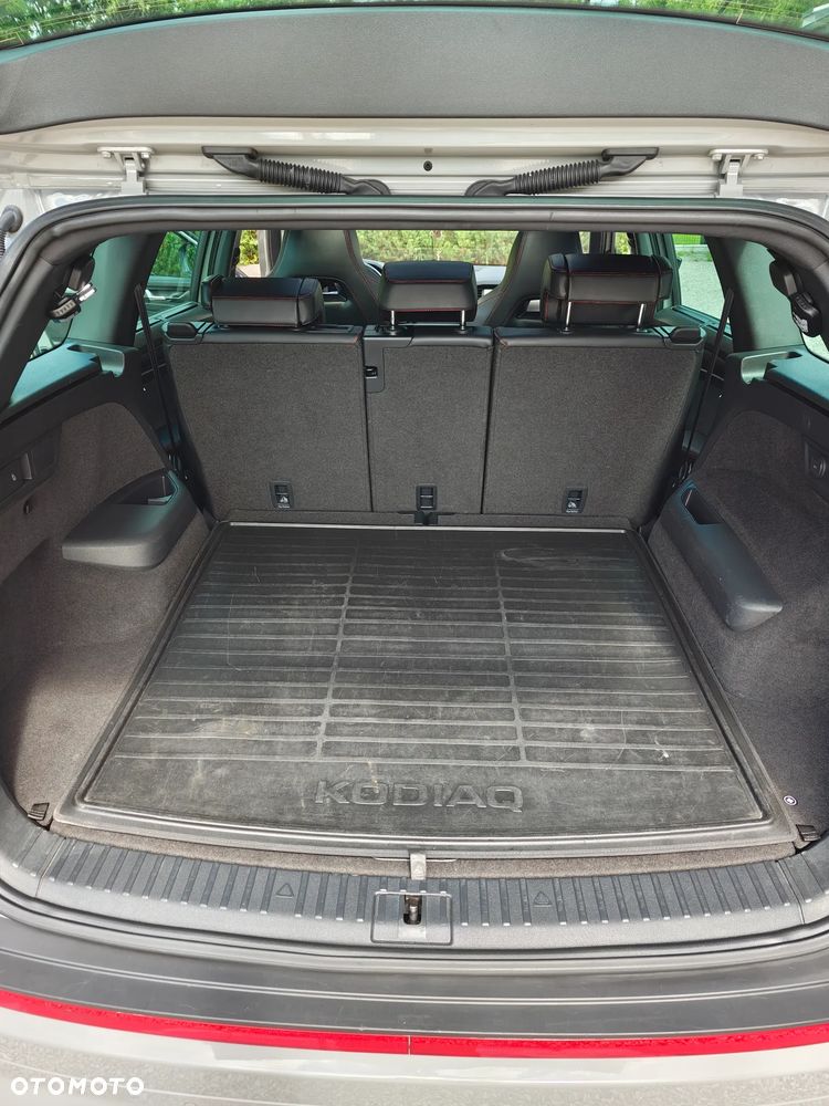 Skoda Kodiaq 2.0 Bi-TDI 4x4 RS DSG 7os - 18