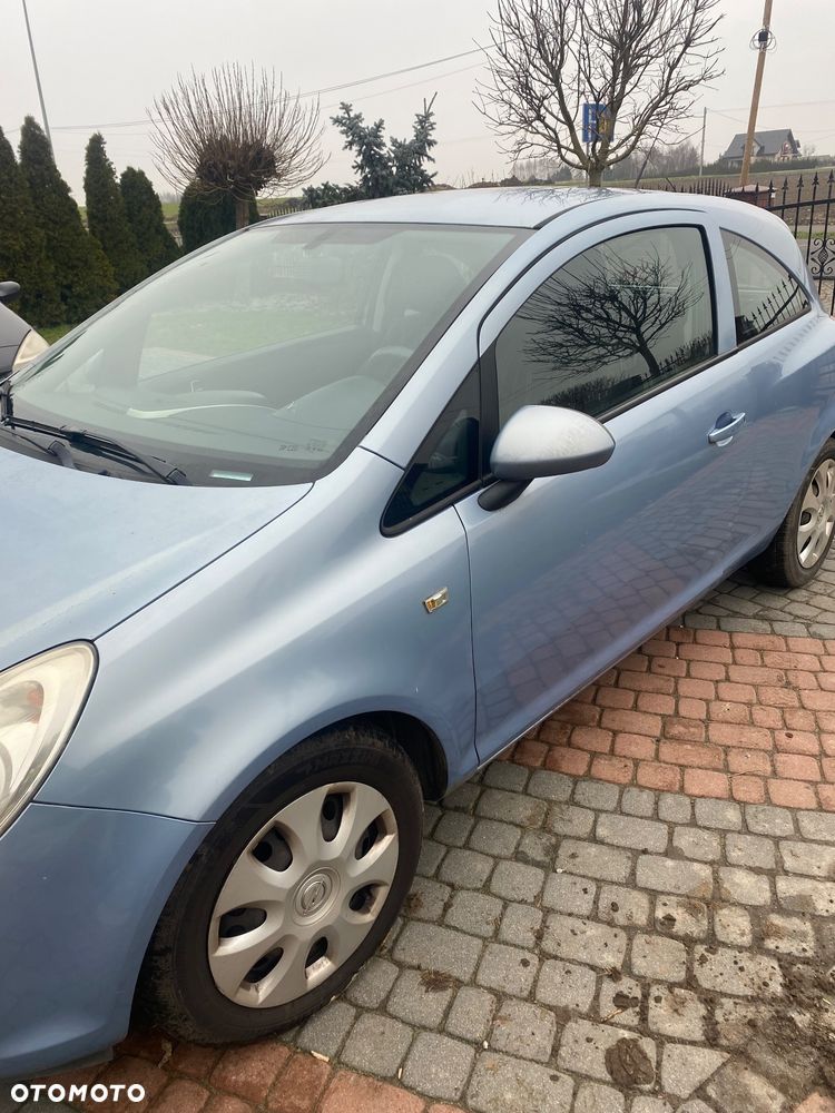 Opel Corsa - 2