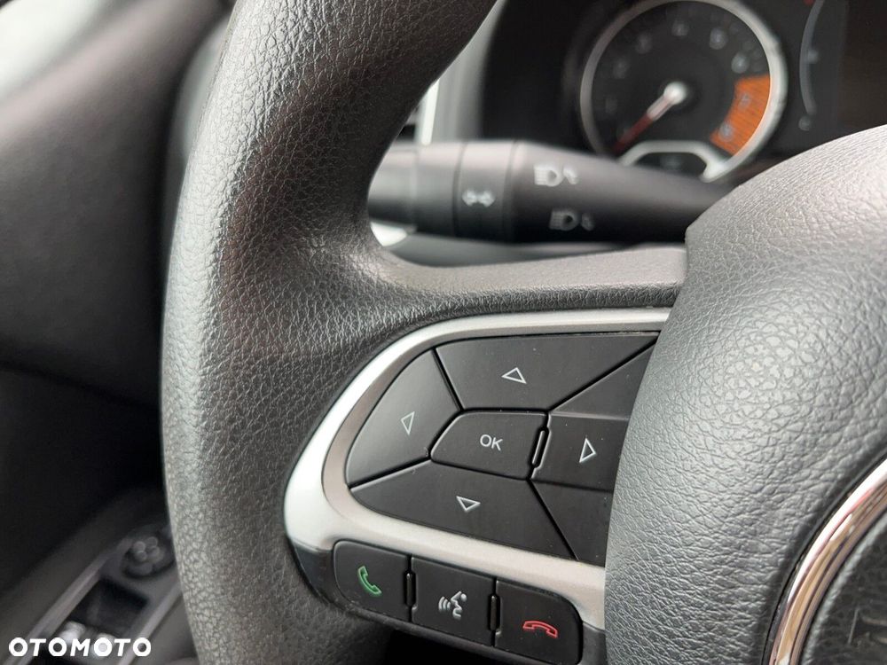 Jeep Renegade - 24