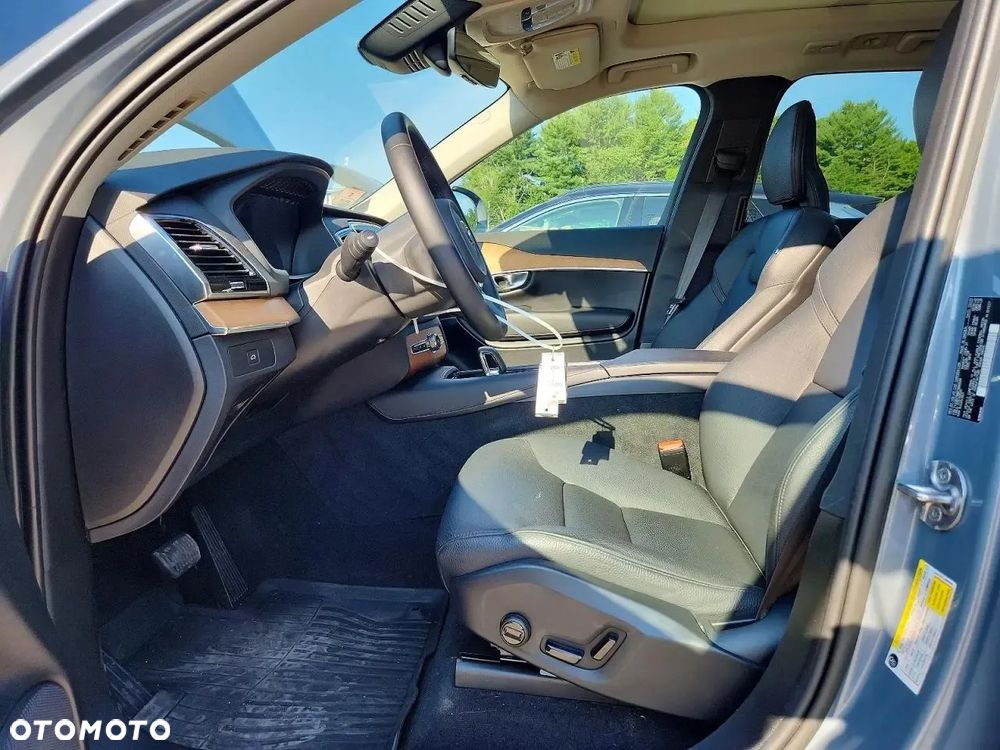 Volvo XC 90 - 25