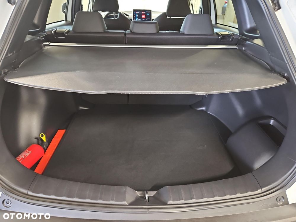 Toyota Corolla Cross 2.0 Hybrid Style - 13