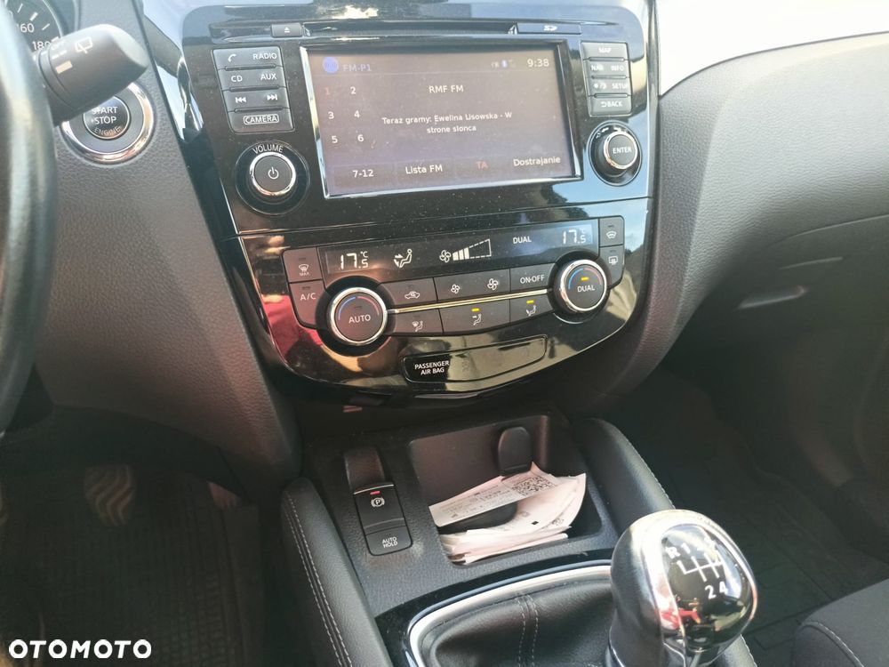 Nissan Qashqai 1.5 dCi N-Connecta - 8