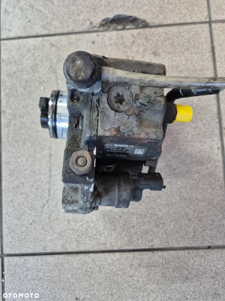 POMPA WTRYSKOWA IVECO DAILY IV 3.0 06-12. - 1