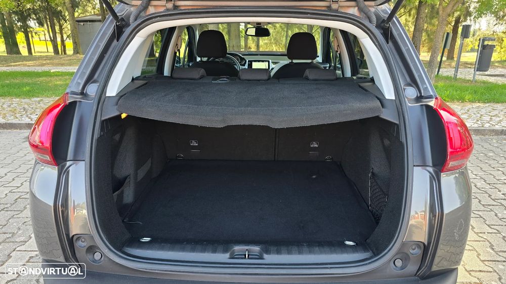 Peugeot 2008 1.5 BlueHDi Signature - 54