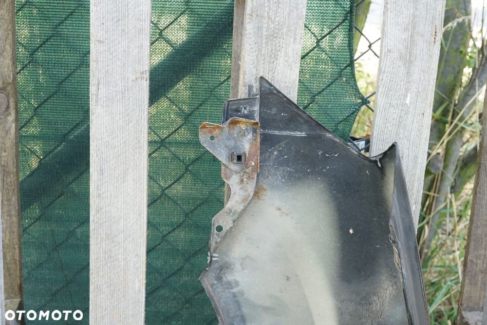 Błotnik przód przedni prawy Kia Rio II Czarny - 8