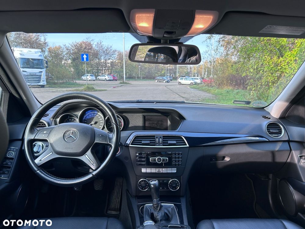 Mercedes-Benz Klasa C 180 T CDI Edition - 6