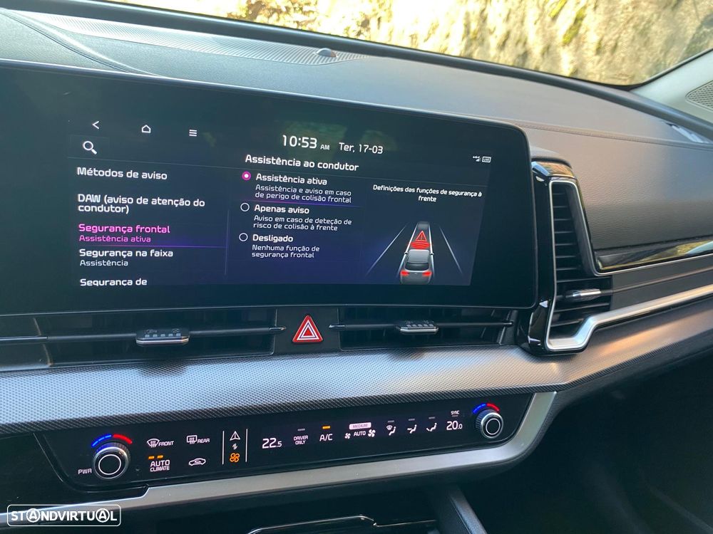 Kia Sportage 1.6 T-GDi HEV Tech - 36