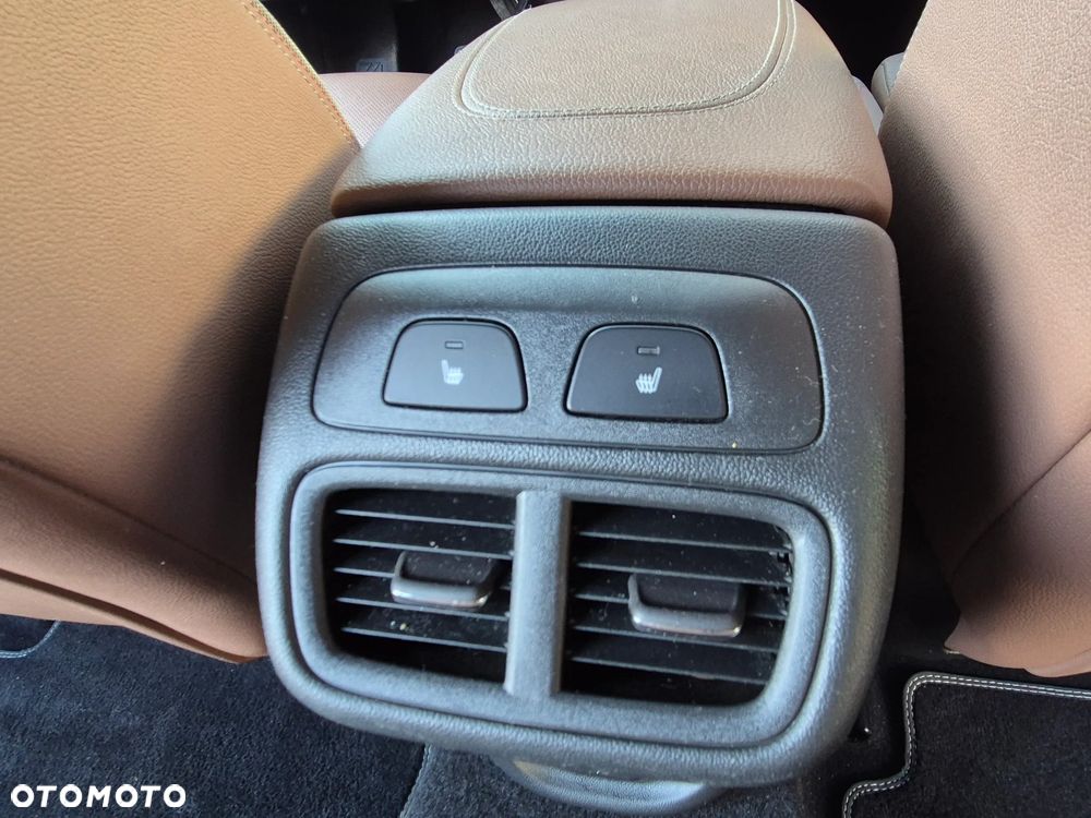 Opel Insignia - 31