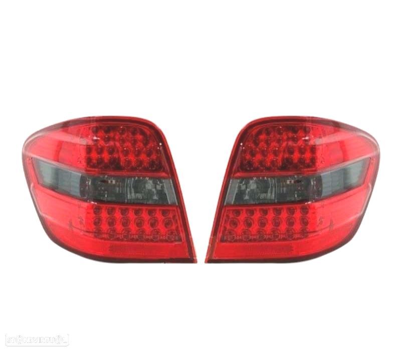 FAROLINS TRASEIROS LED MERCEDES ML W164 05-08 VERMELHO ESCURECIDOS - 1