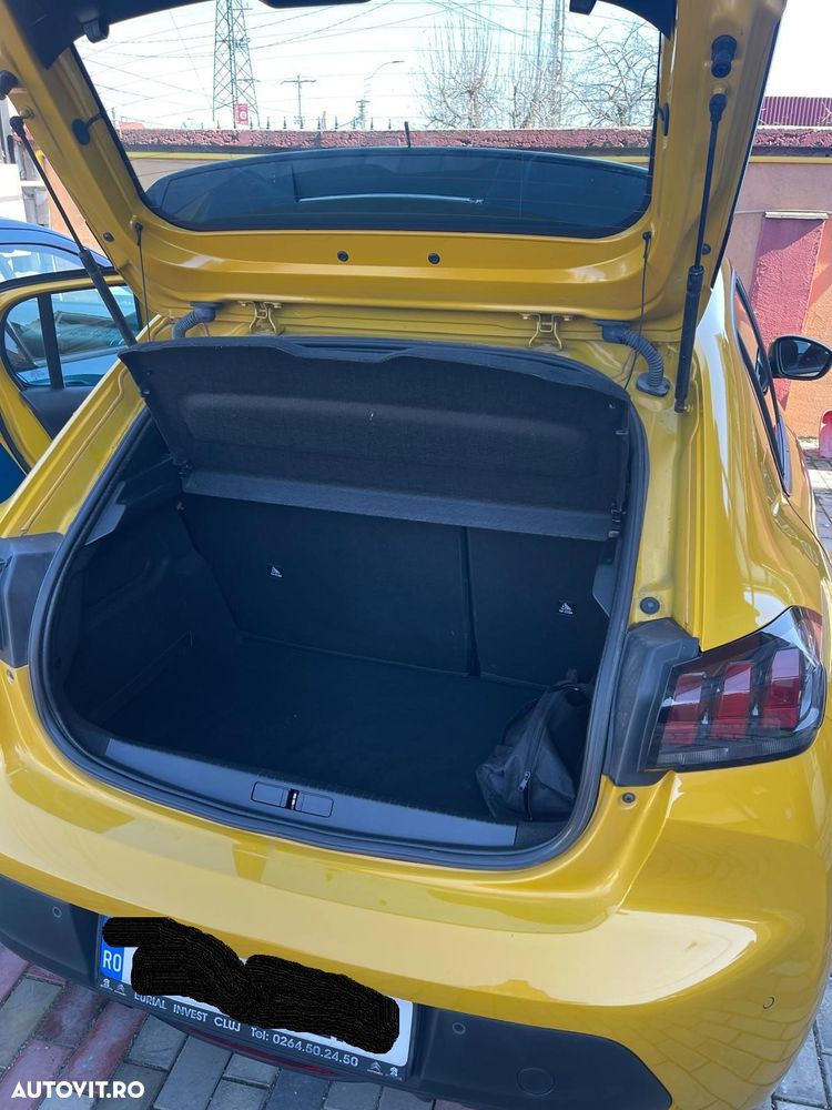 Peugeot 208 1.2 L PureTech STT Active - 10