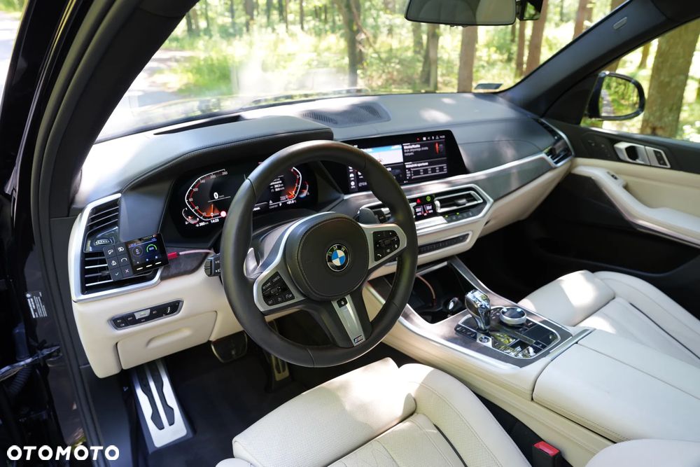 BMW X5 xDrive40i - 8