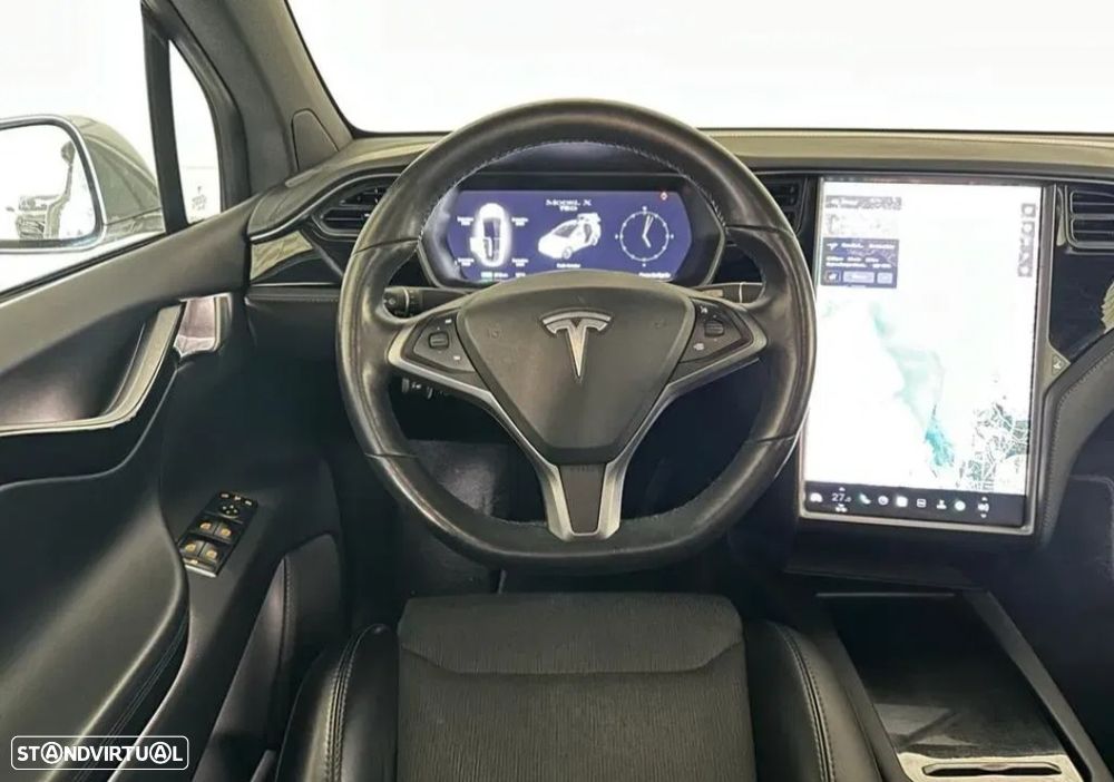 Tesla Model X Standard Range - 14