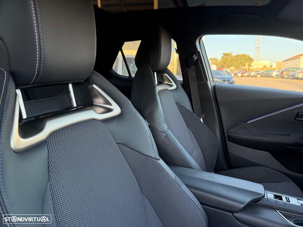 Toyota C-HR 1.8 Hybrid Comfort - 35