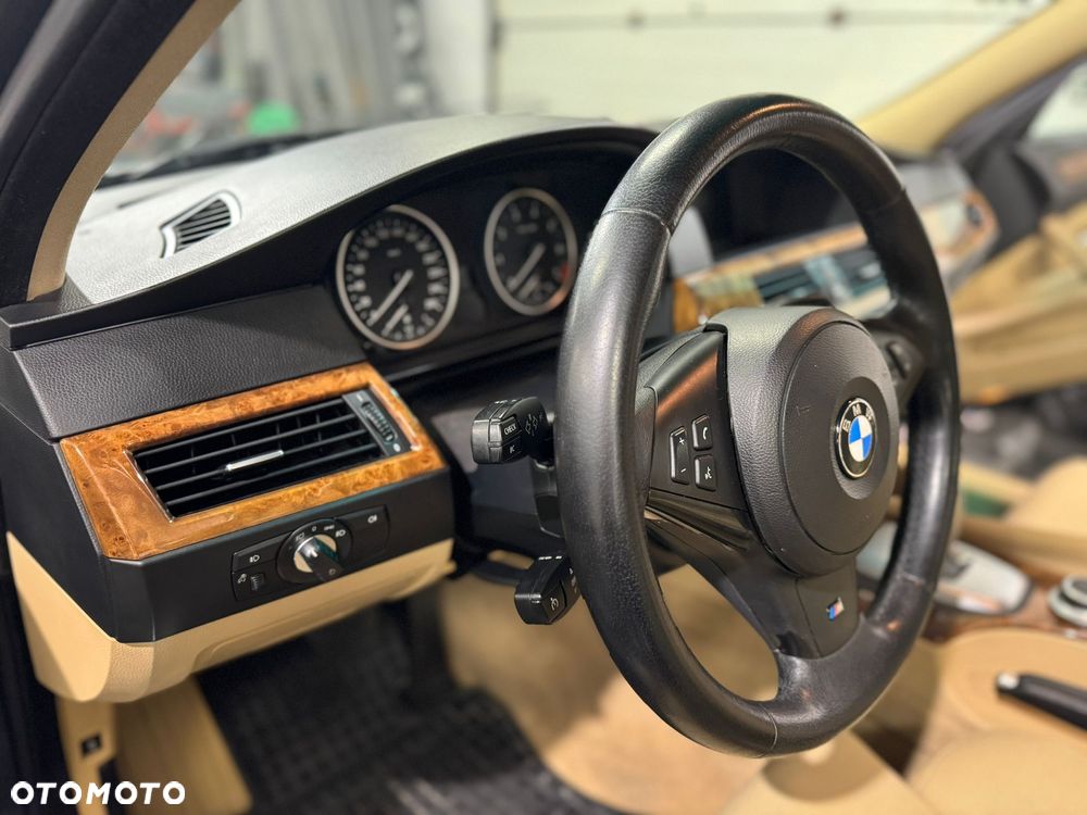 BMW Seria 5 - 12
