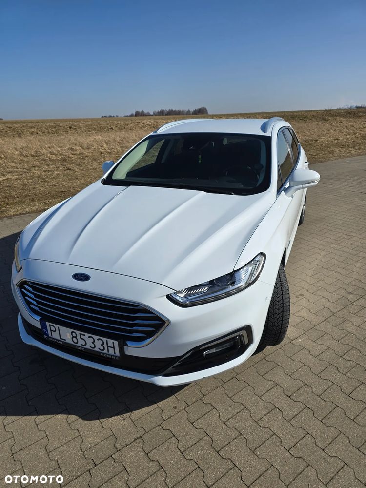 Ford Mondeo 2.0 Hybrid Titanium - 2