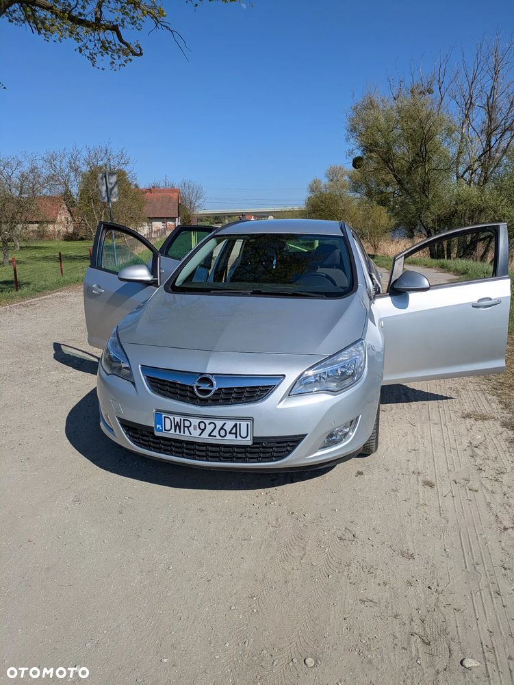 Opel Astra 1.4 Turbo - 12