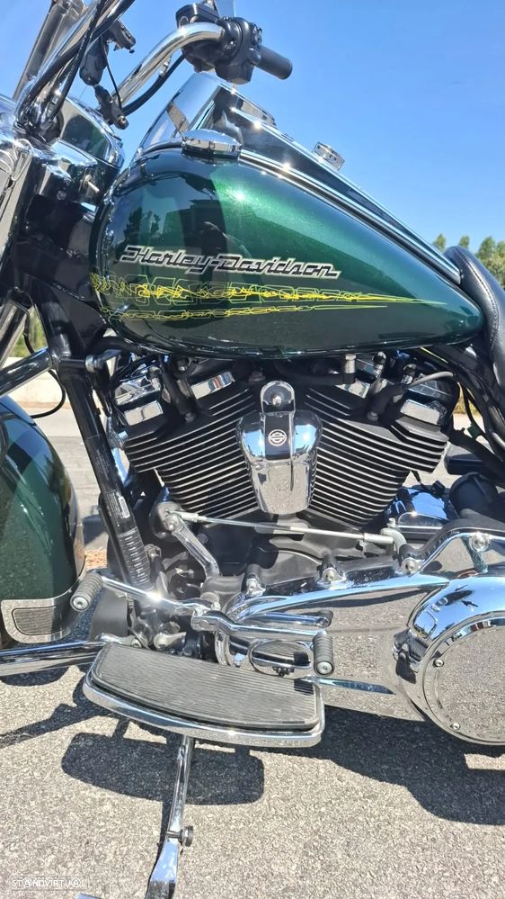 Harley-Davidson FLHR ROAD KING - 4