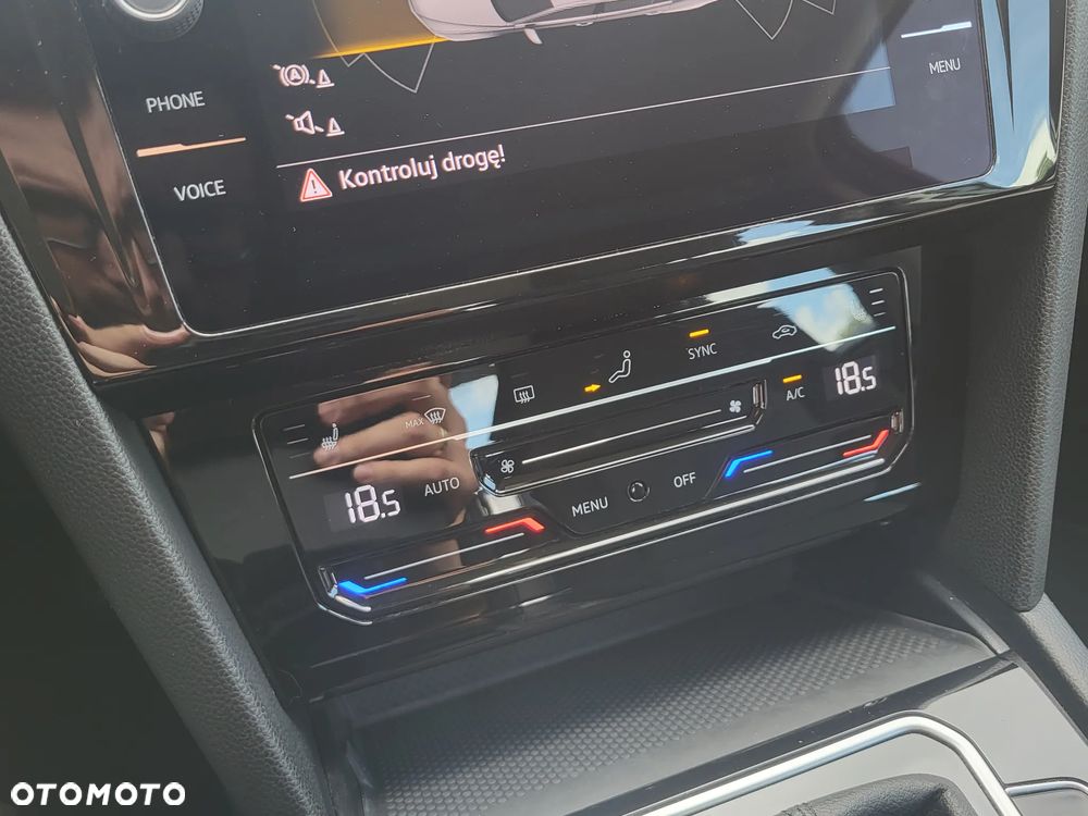 Volkswagen Passat 2.0 TSI Business DSG - 18