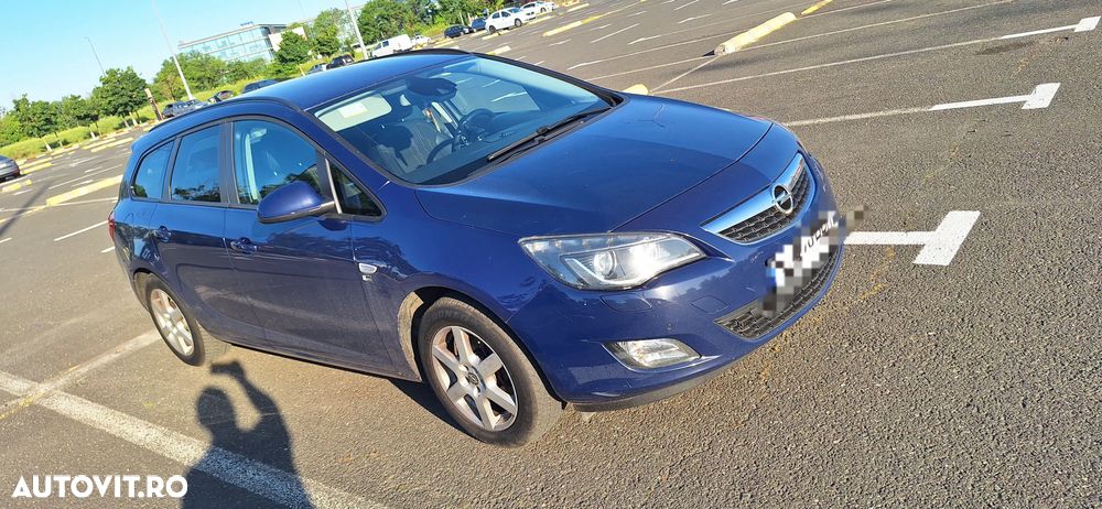 Opel Astra 1.4 Turbo Sport - 1