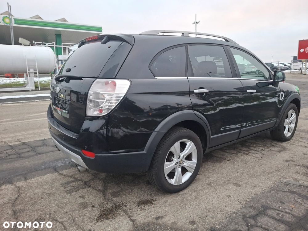 Chevrolet Captiva 2.0 4WD 7 Sitzer LT - 4