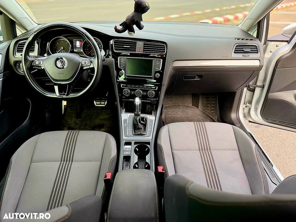 Volkswagen Golf 2.0 TDI (BlueMotion Technology) DSG Comfortline - 13