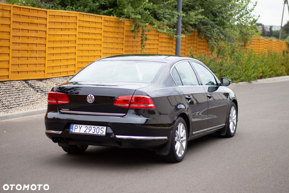 Volkswagen Passat 1.8 TSI Highline - 5