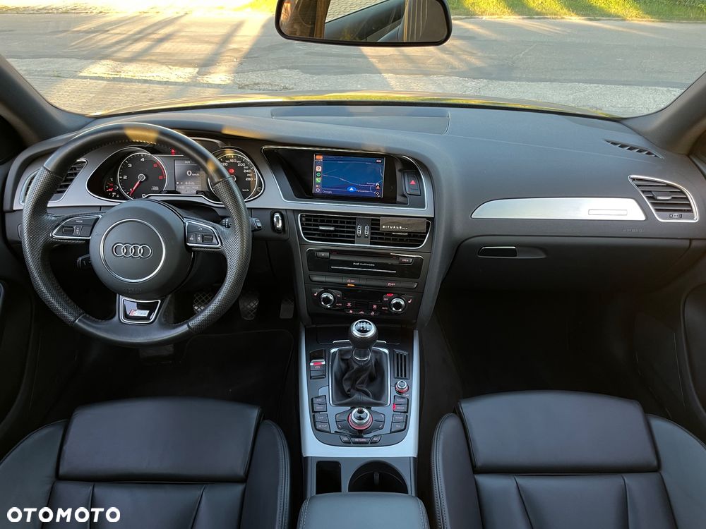 Audi A4 Avant 2.0 TDI Quattro Line - 7