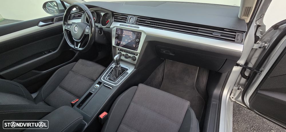 VW Passat Variant 2.0 TDi Business Package DSG - 15