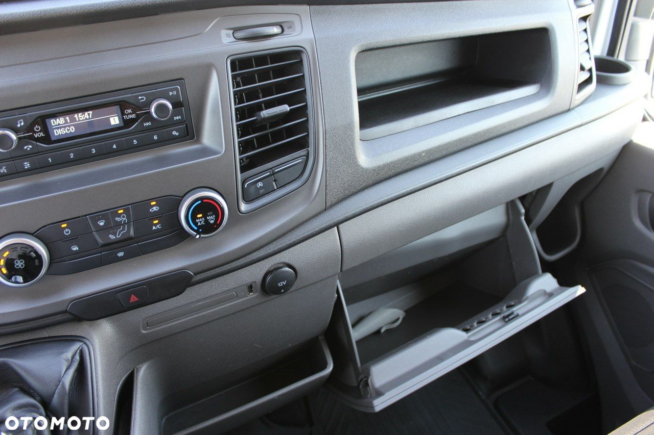 Ford Transit - 23