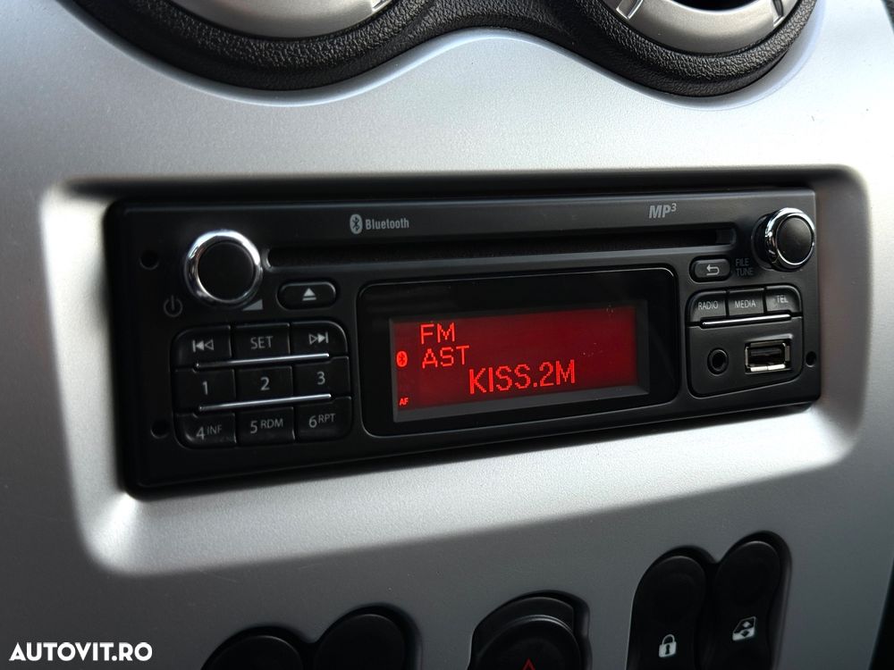 Dacia Logan 1.6 MPI Ambiance - 26