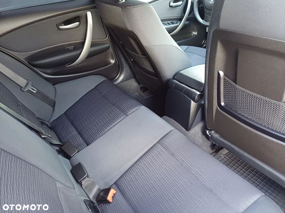BMW Seria 1 116i - 20