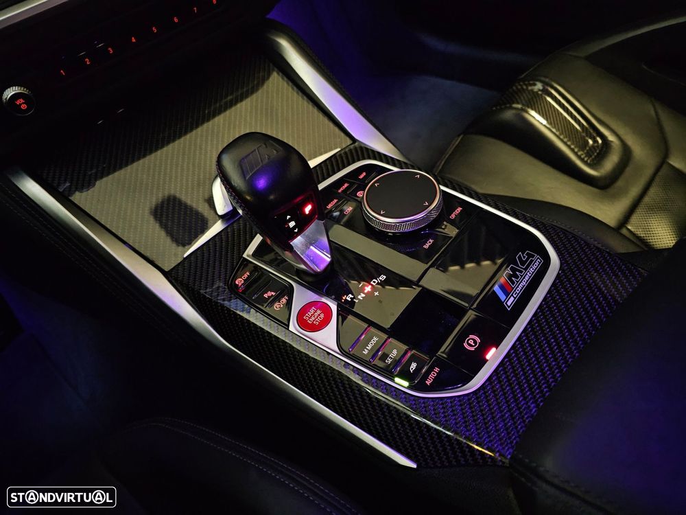 BMW M4 Competition M xDrive - 19