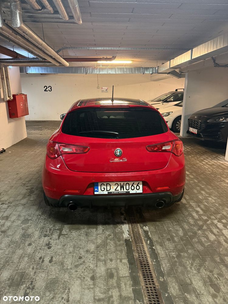 Alfa Romeo Giulietta - 8