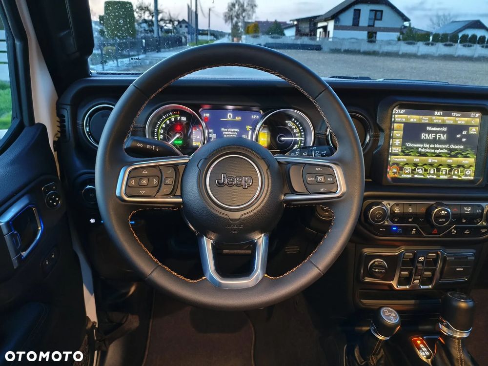 Jeep Wrangler - 29