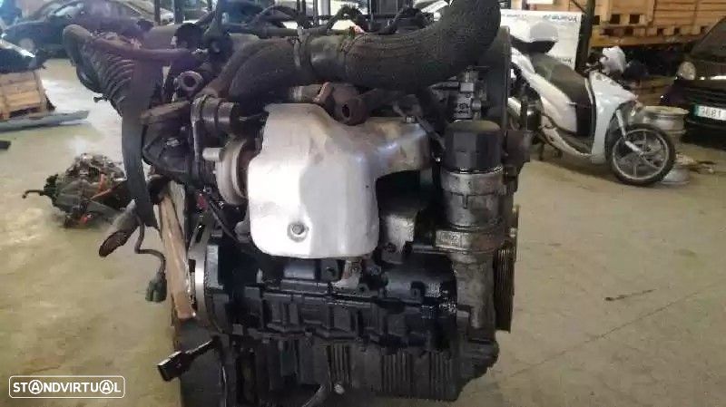 MOTOR COMPLETO KIA CARENS II LIMUSINA 2002 -D4EA - 11