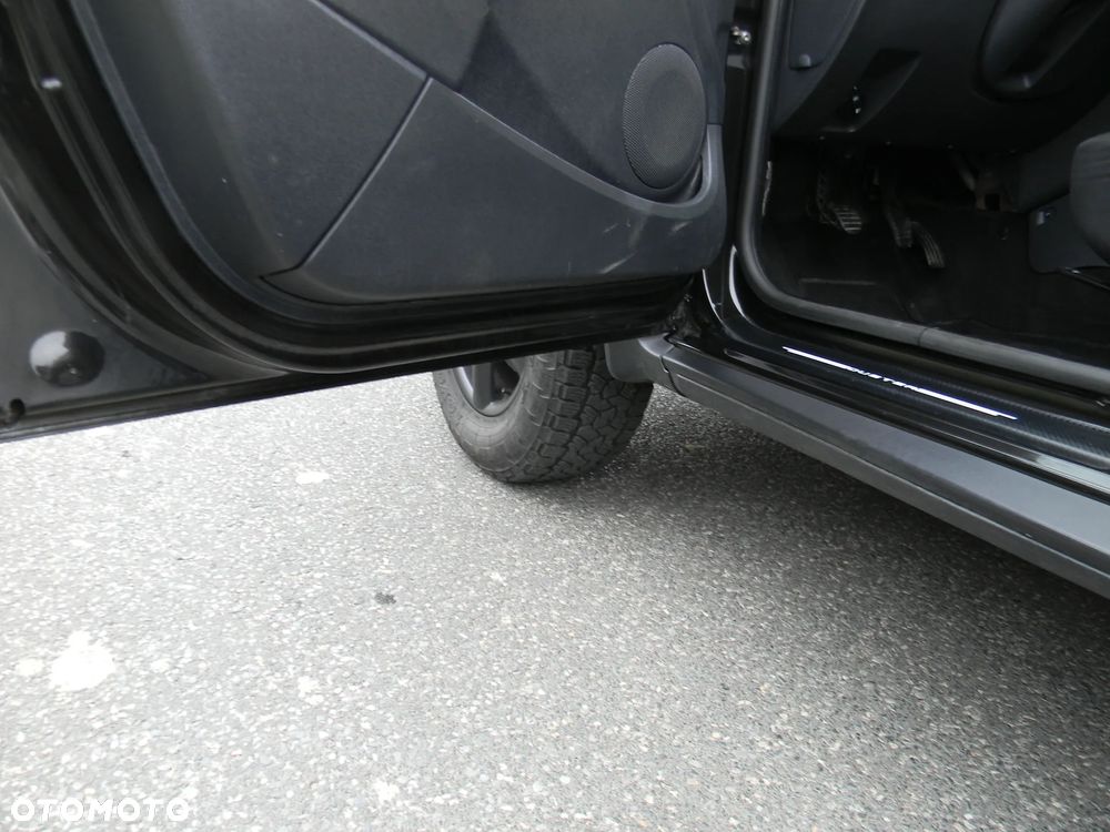 Dacia Duster 1.6 16V 4x2 - 13