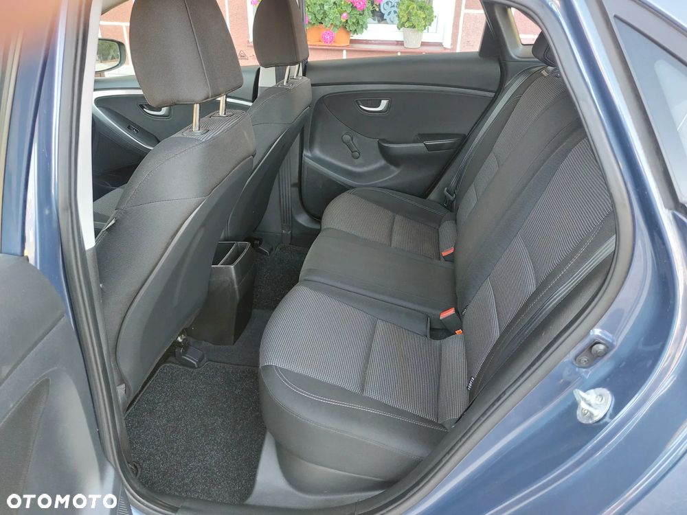 Hyundai i30 1.4 Classic - 8