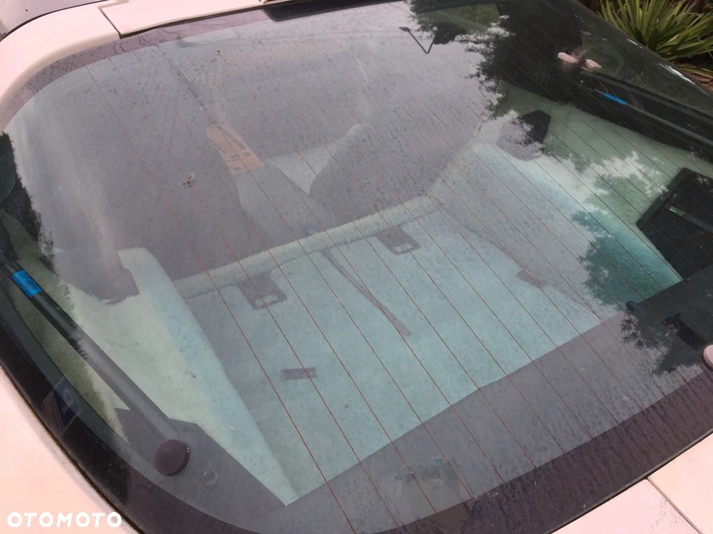 Chevrolet Corvette - 12