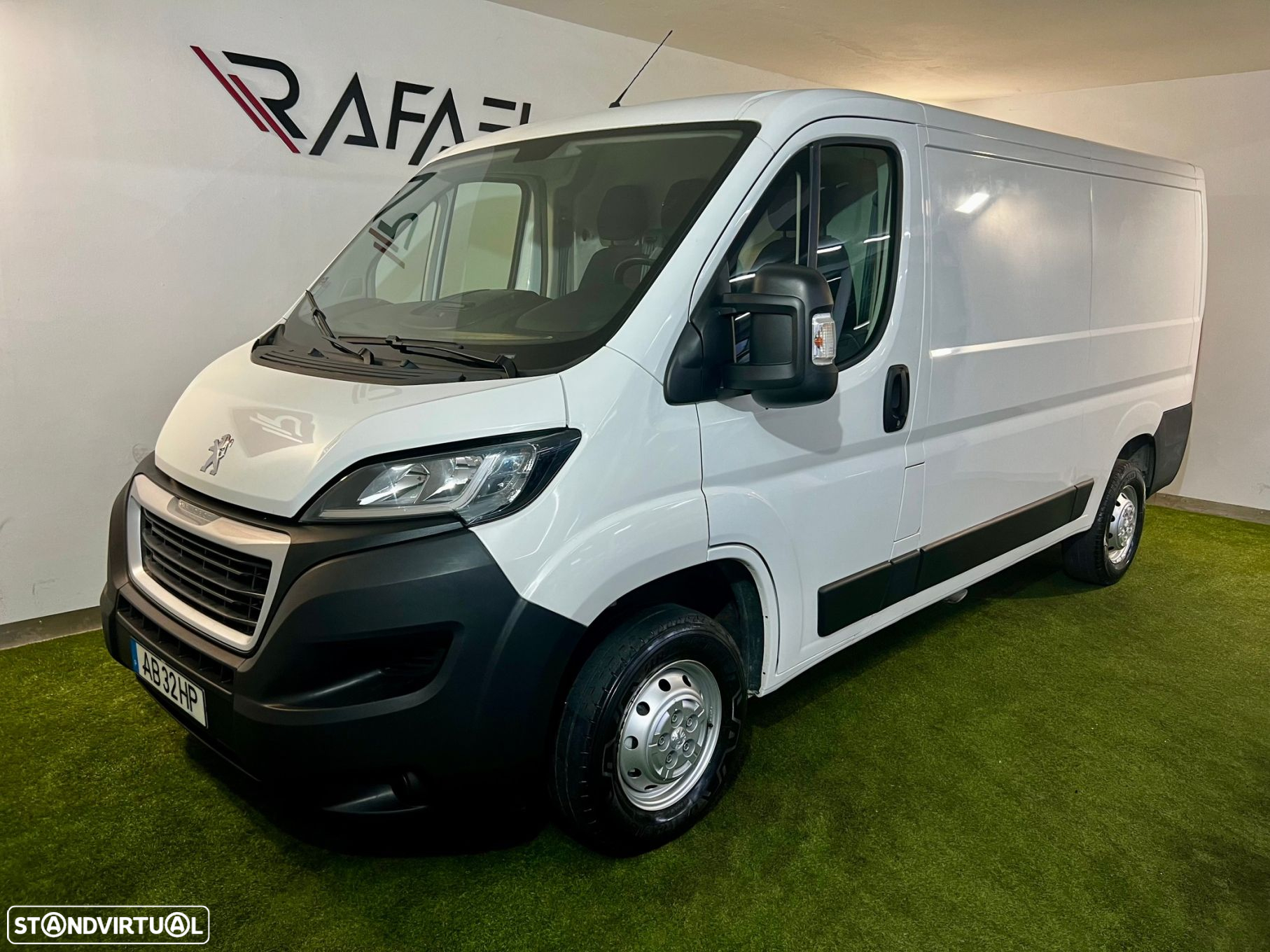 Peugeot Boxer 2.2 BlueHDi 333 L2 CD - 12