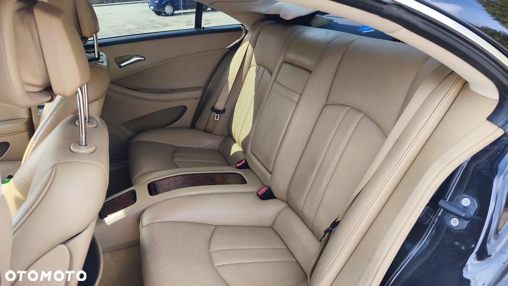 Mercedes-Benz CLS 320 CDI - 27