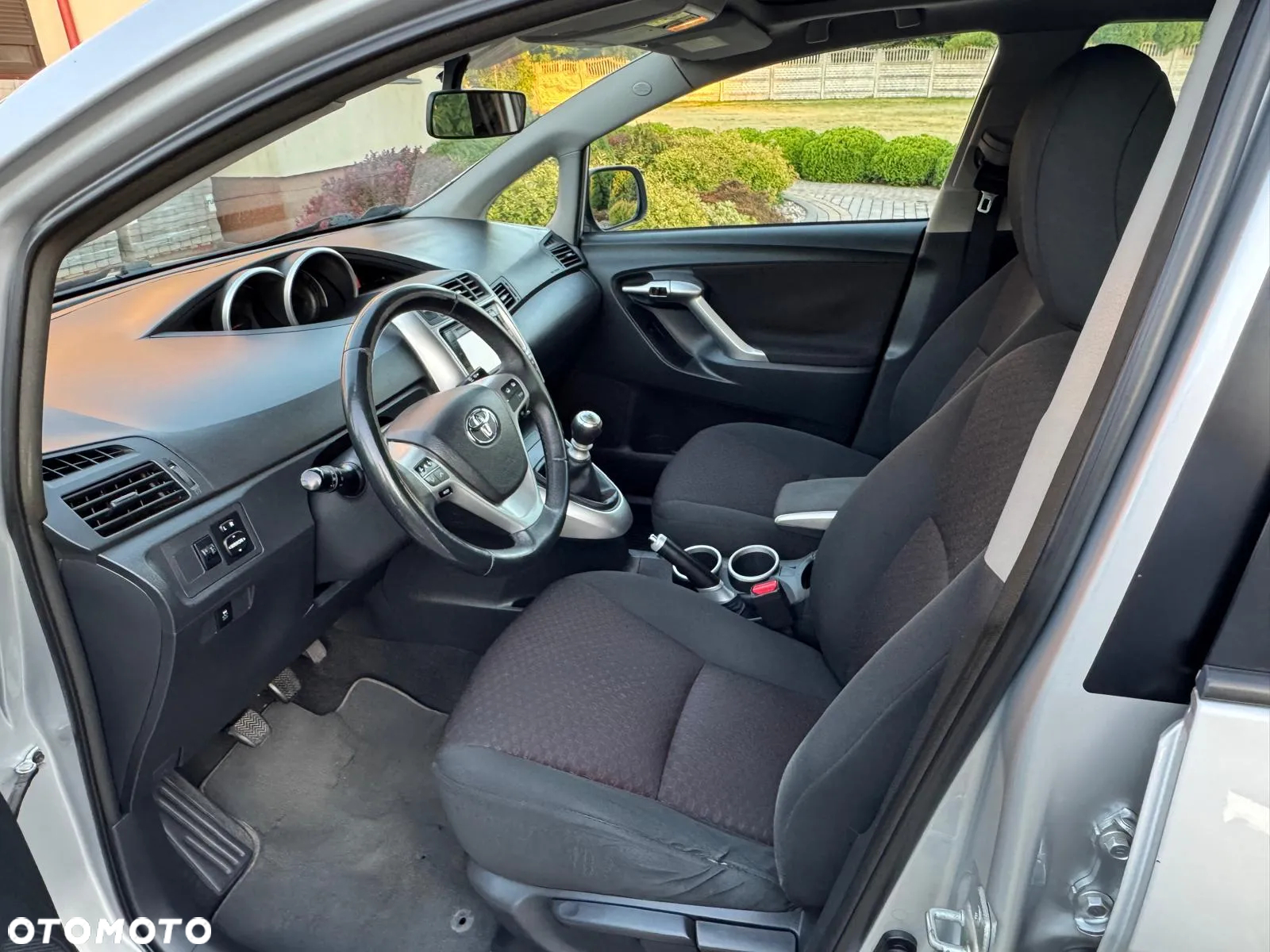 Toyota Verso 2.0 D-4D Premium - 18