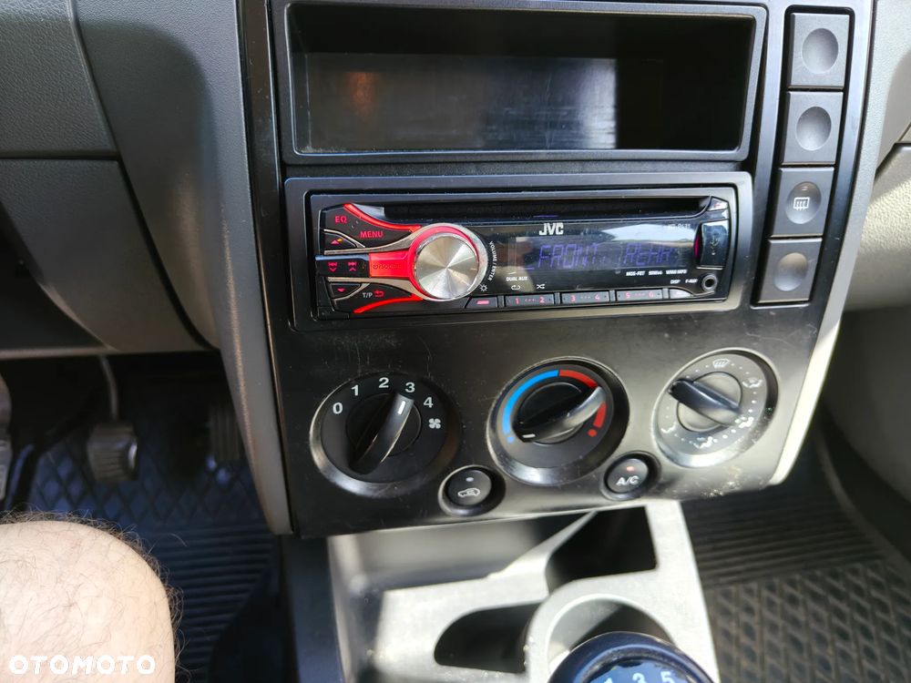 Ford Fusion 1.4 Ambiente - 15
