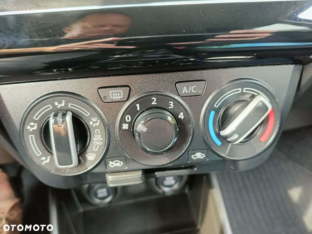 Suzuki Swift 1.2 Dualjet Hybrid Allgrip MT Comfort+ - 28