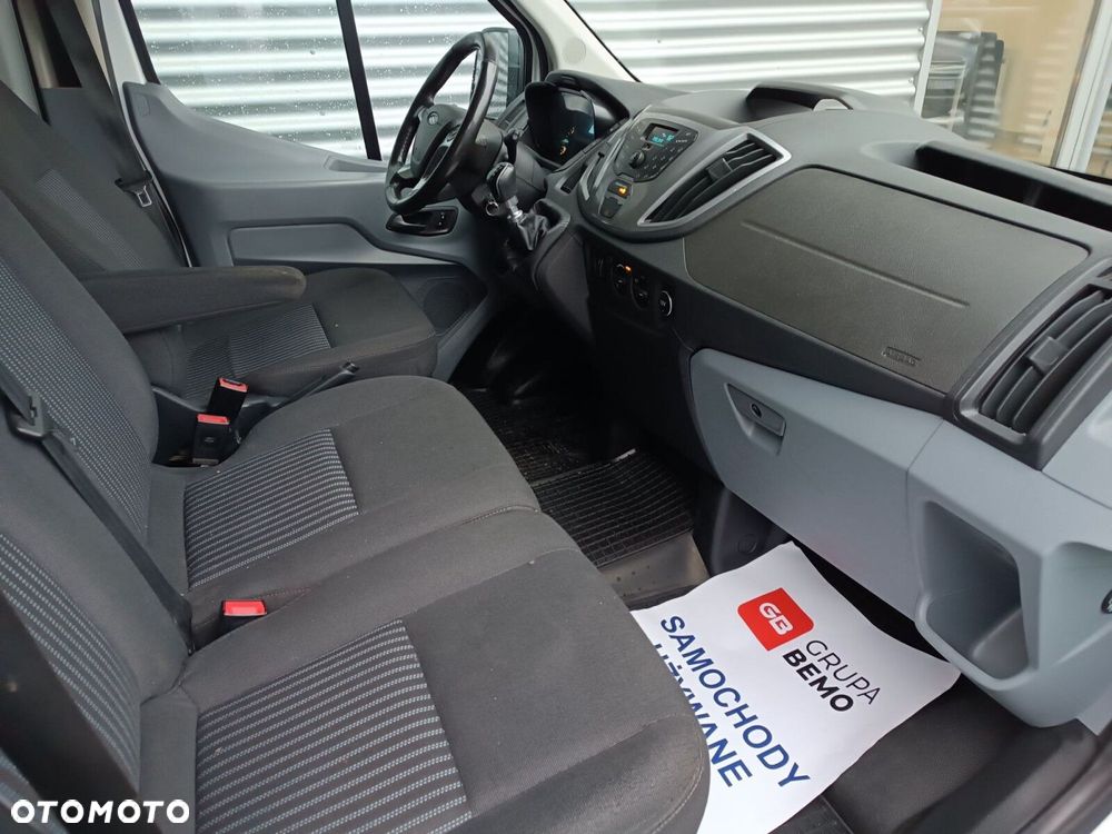 Ford Transit - 10