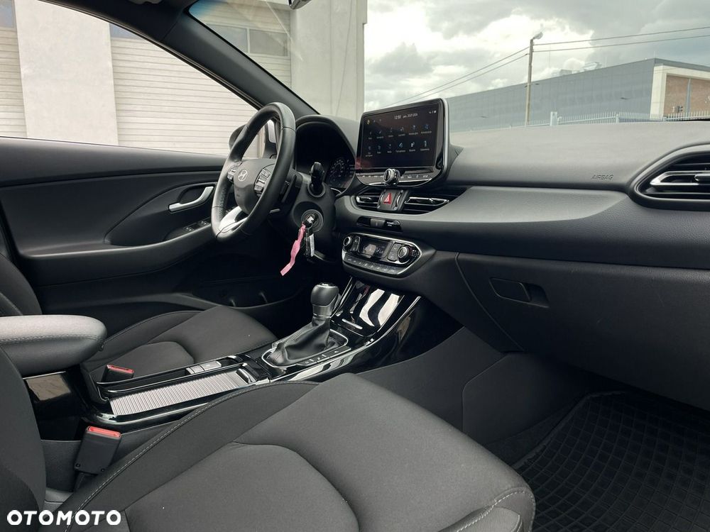 Hyundai i30 - 16