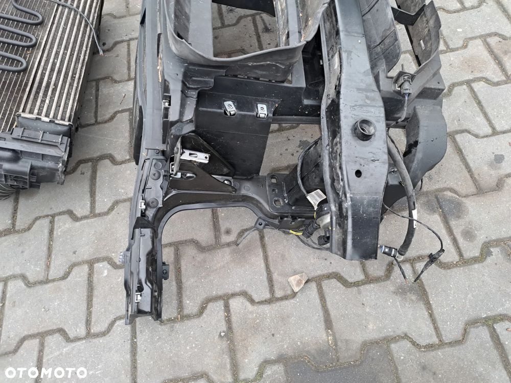 Bmw x1 e84 lift pas przedni kompletny chłodnice 2.0 D wzmocnienie belka pod zderzak kierownice powietrza - 2
