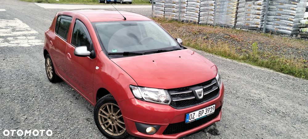 Dacia Logan 0.9 TCe SL Celebration S&S EU6 - 3