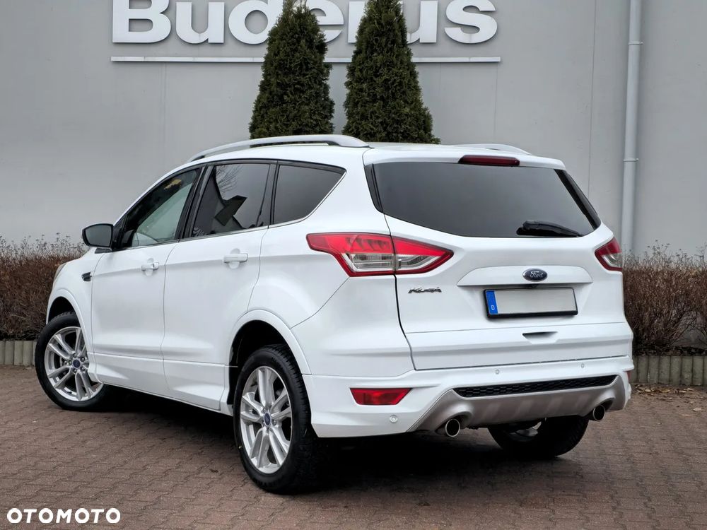 Ford Kuga 2.0 TDCi 4WD Titanium - 4